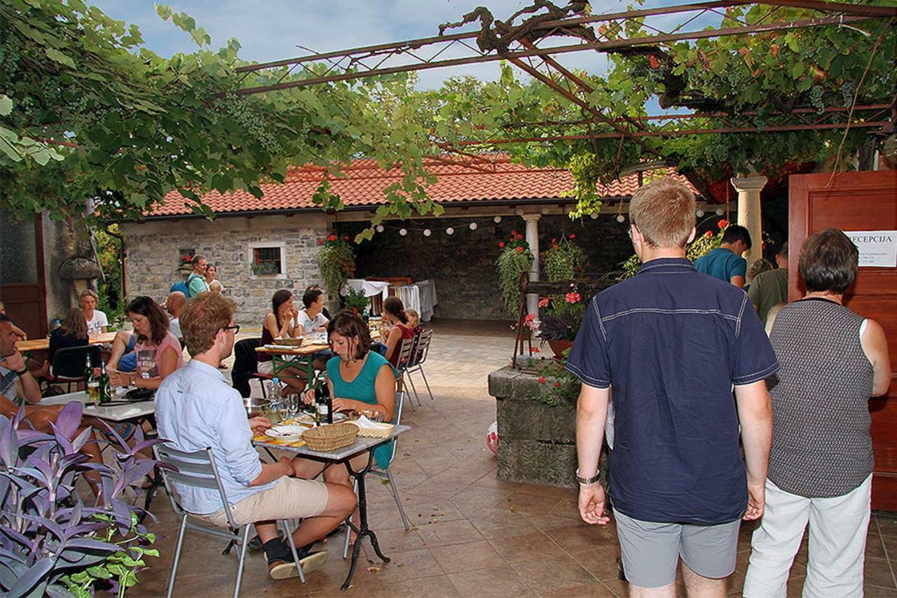 Tourist Farm Dujceva Domacija Villa Vremski Britof Eksteriør billede